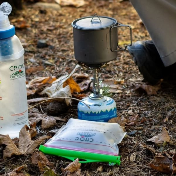 Ditch Single Use Plastics While Hiking