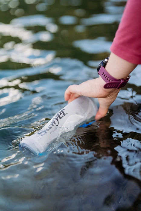 Sawyer Squeeze Water Filtration System w/ Cnoc Premium 1L Bottle