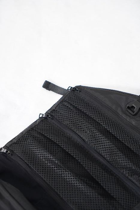 PacerPack Hanging Toiletry Bag