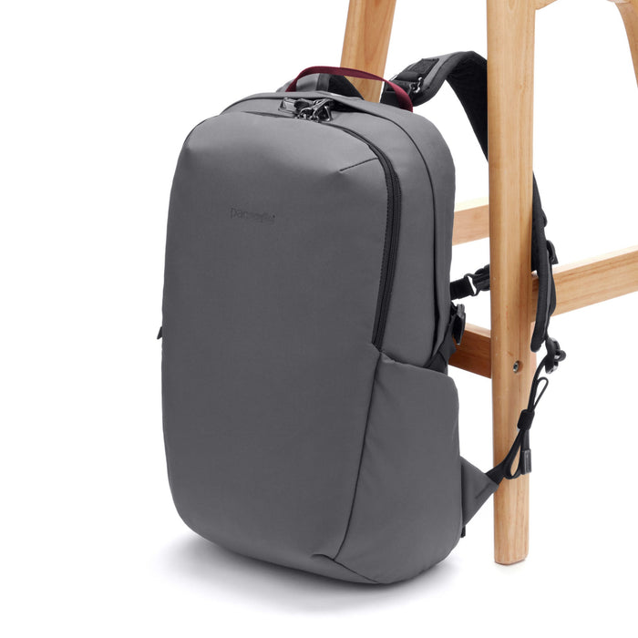 Vibe 25L Backpack