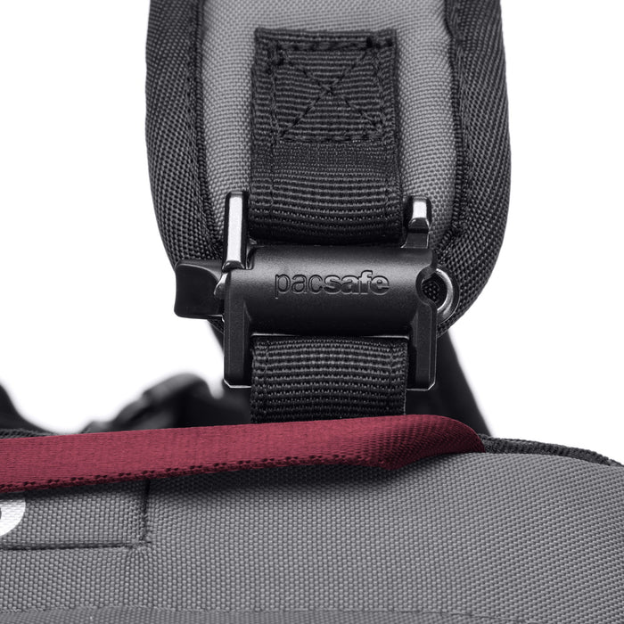 Vibe 25L Backpack
