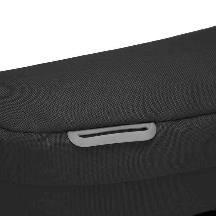 Pacsafe GO Sling Pack